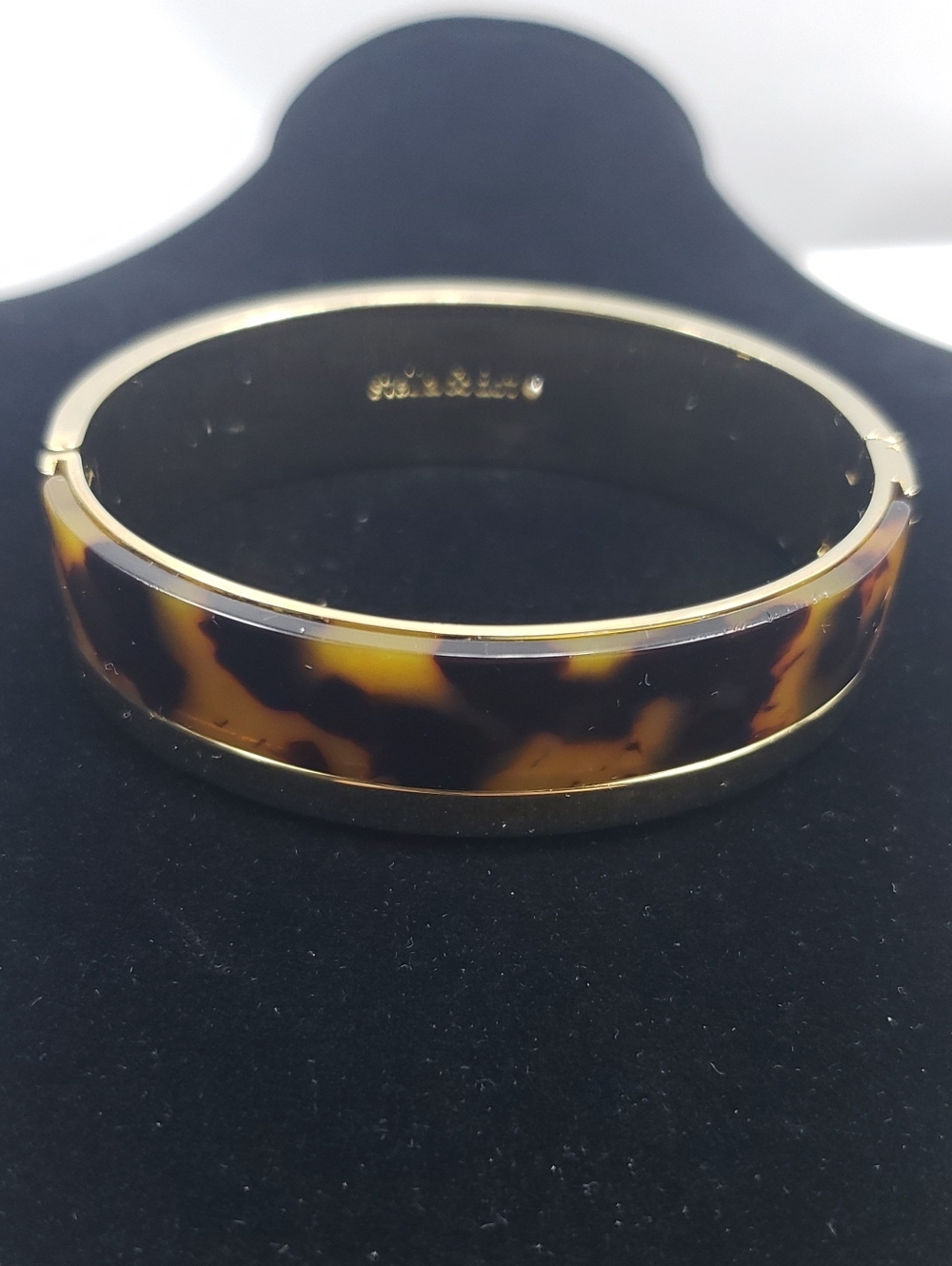 Stella & Dot Tortoise Gold Bangle Hinged Bracelet